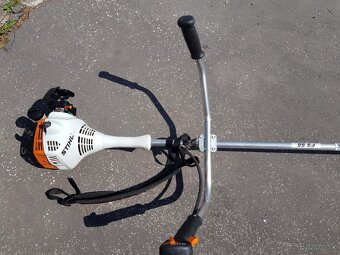 STIHL FS 55 (4140 200 0523) Benzínový vyžínač s dvojtaktným - 2