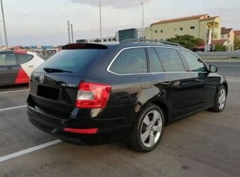Škoda Octavia - 2