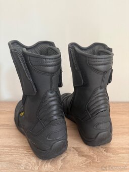 Moto čižmy - 2