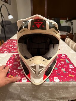 Prilba NOX SPARK - 2