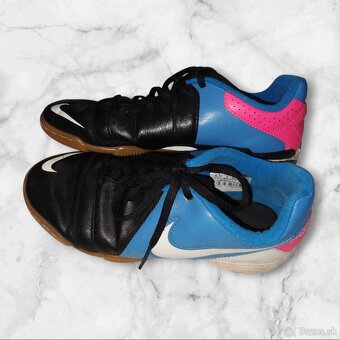 Halovky Nike velkost 36 - 2
