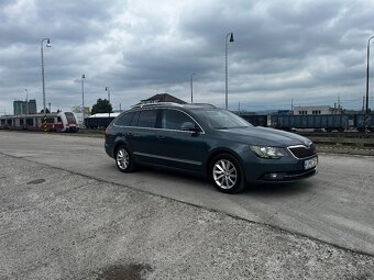 Škoda Superb Combi 1.6 TDI Greenline Elegance - 2