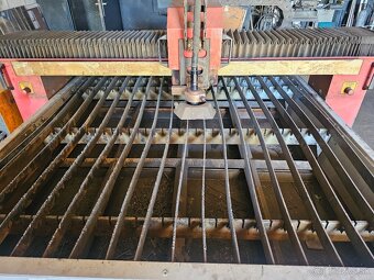 Predám plazmový rezací stroj Nessap 1600 - 2