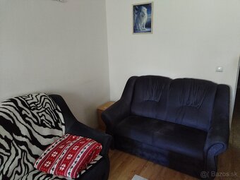 Sedacia súprava s kreslom. - 2