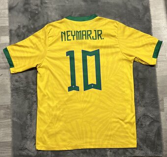 Brasil dres - Neymar Jr. - 2