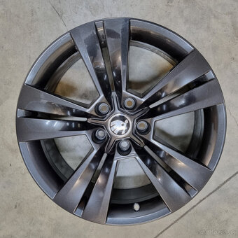 Hliníkové Škoda disky 5x112 R18 7J ET45 - 2