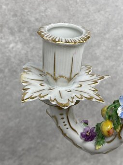 Honosný 4plamnenný porcelánový svietnik s postavičkou Putti - 2