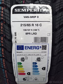 215/65 R16C 109/107 R Semperit - 2