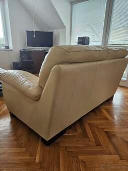 Predám používaný kožený gauč - 2