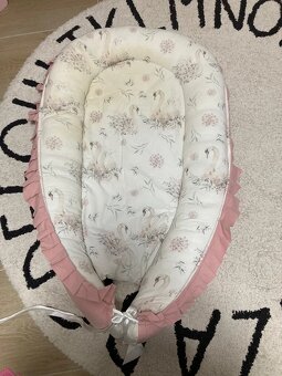 Hniezdo do postielky - 2