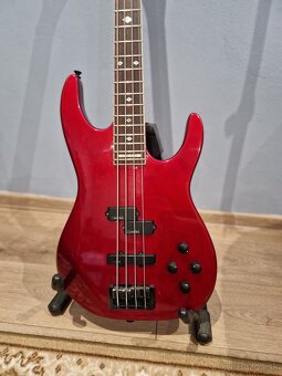 basgitara KRAMER Forum IV - 2