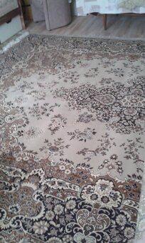 Kusový klasický koberec - 2