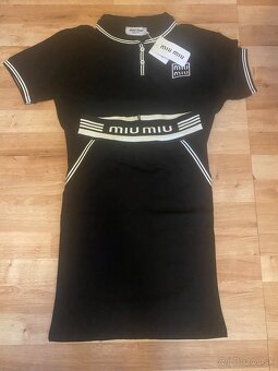 Dámsky trendy sukňový komplet - 2