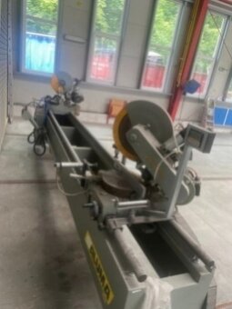 Dostupná dvoukotoučová pila ALUNA - 2