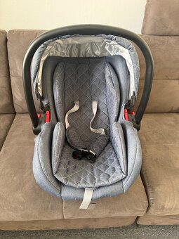 Autosedačka – vajíčko - 2