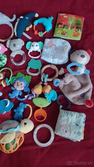 Hracky pre babatko s podlozkou - 2