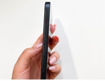 iPhone 15 128 GB - 2