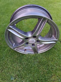 Disky 5x108 - 2