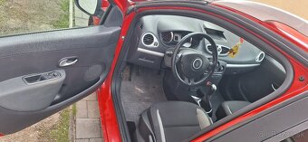 Clio grandtour - 2