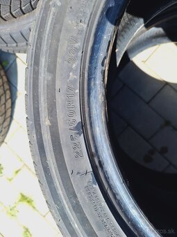 Zimné pneumatiky 225,50r17 - 2
