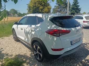 Hyundai tucson 2.0 CRDI 4x4 manuál - 2