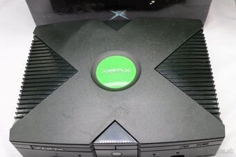 Xbox Classic – Retro konzola s krabicou a príslušenstvom - 2