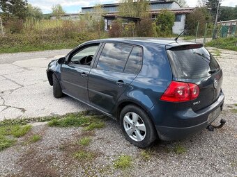 Volkswagen Golf 5 1.9TDI - 2