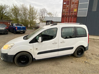 Peugeot Partner TEPEE OUTDOOR 1.6 HDi 68kw Manuál - 2
