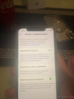 iPhone XR 64 GB - 2