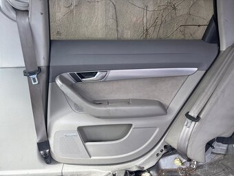 Tapacire Audi a6 c6 sedan šedé - 2