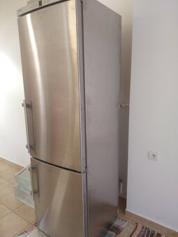 Predám zásuvky do chladničky Liebherr - 2