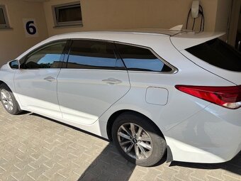 Hyundai i40 CW 1.7 CRDi Family - 2