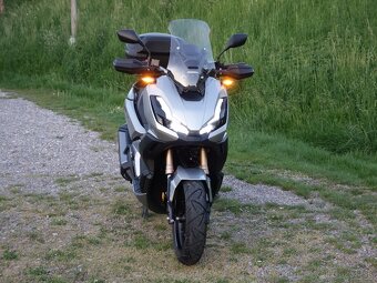 Honda ADV 350 - 2