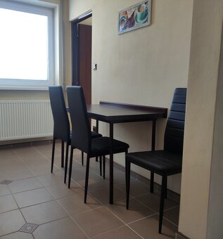 Prenájom 2 izbového bytu v RD v Topoľčanoch - 2