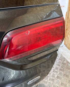 Jeep Grand Cherokee WK2 5. piate kufrové dvere kufor - 2