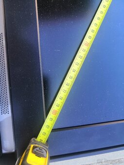 JVC LCD TV - 2