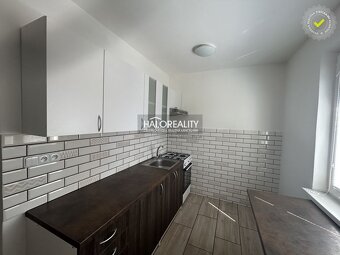HALO reality - Prenájom, trojizbový byt Prievidza, Centrum - 2