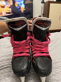 Korčule Bauer vapor X4 - 2