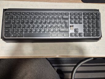 Predám klávesnicu Logitech MX Keys S Graphite - 2