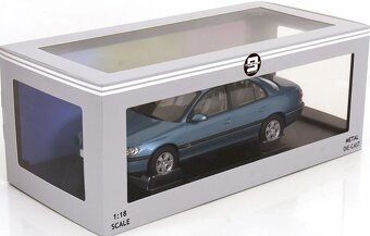 VÝPREDAJ NOVÝCH MODELOV 1:18 ... OPEL OMEGA B /1996/ TRIPLE9 - 2