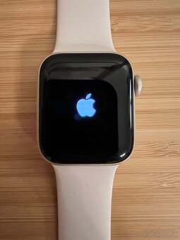 Apple Watch SE (2. gen) 40mm GPS starlight - 2