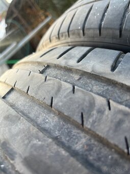 225/45/R18 Michelin pilot sport 4 ZP - 2