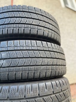 Zimné 215/65 r16 C - 2
