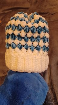 Teplá zimná ciapka - 2