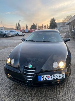 Predám Alfa Romeo GTV - 2