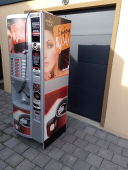 Automat na kávu- Kávomat - 2