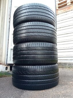 Pirelli Pzero 265/40R21 + 295/35R21 - 2