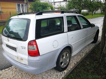Opel Vectra B - 2