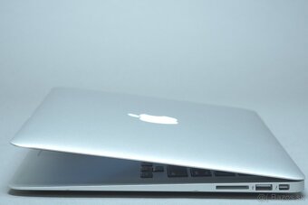 ZÁRUKA/Macbook Air 13.3"/I5 1.8HZ/8GB RAM/128GBSSD/CZ/BAT - 2