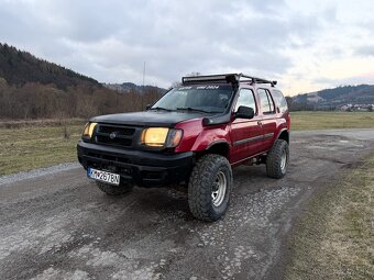 Nissan Xterra 3.3 benzín V6 - 2